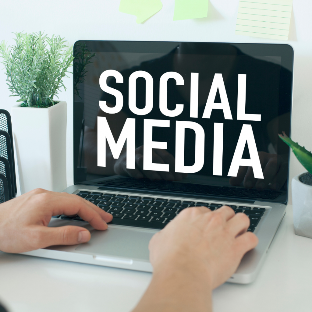 The Pros of Social Media for Businesses The Pros of Social Media for Businesses